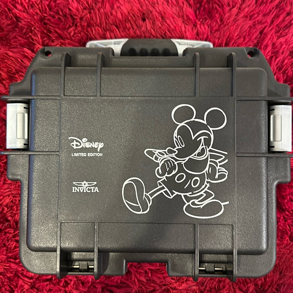 TTV Invicta Disney Pro Black - 38mm